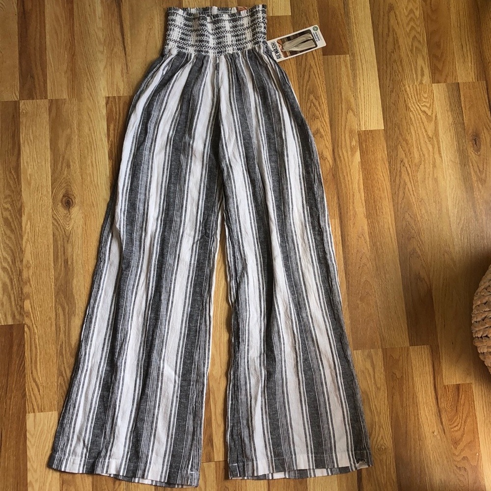 Women’s striped linen wide leg pants